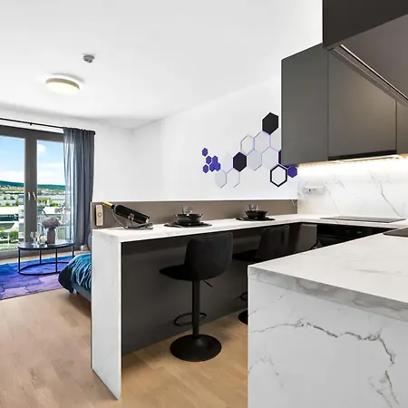 Metropolis Retreat With Balcony And Parking Apartmán Bratislava